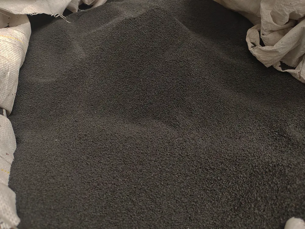 Black color sand.jpg