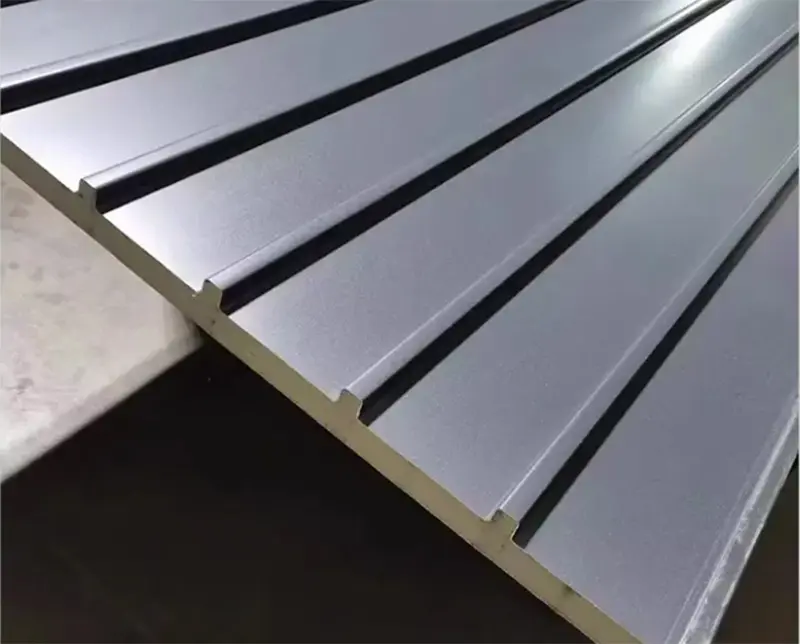 Aluminum filled with Polyurethane Sandwich Panel for roofing heat insulated and moisture protection